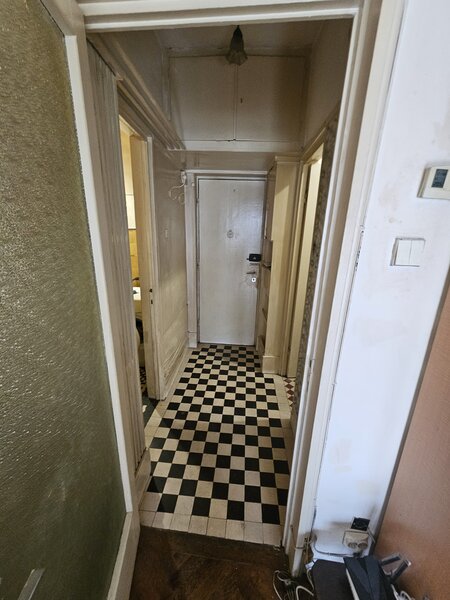 Batiste, Universitate,